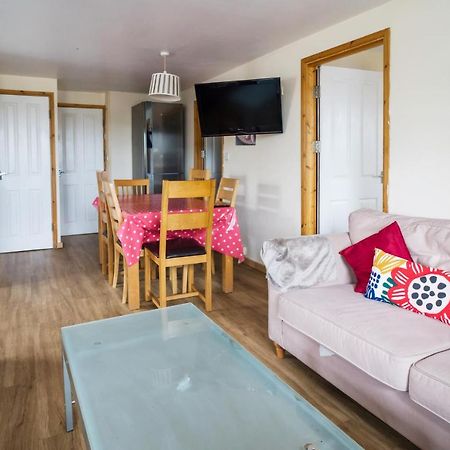 The Pine Lodge Aberystwyth Extérieur photo