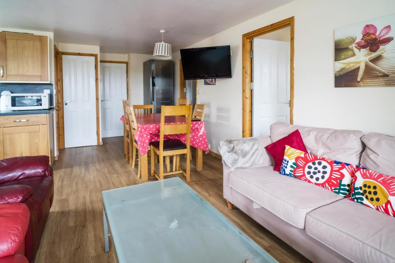 The Pine Lodge Aberystwyth Extérieur photo
